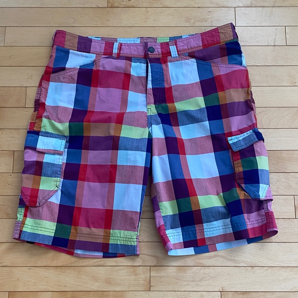 Colorful Plaid Cargo Shorts for Men